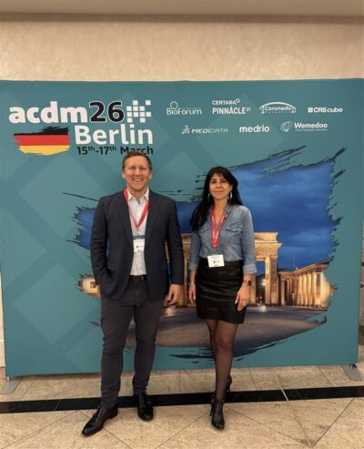 Hector De la Fouchardière et Marina Chenot représentant Excelya à la conférence de gestion des données cliniques ACDM 2026 Berlin